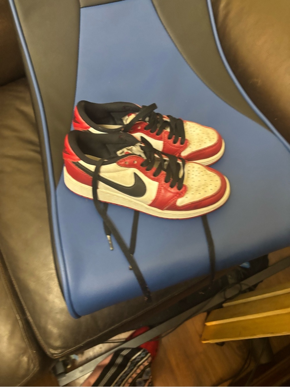 Nike Kids Red, White & Black Low-Top Sneakers